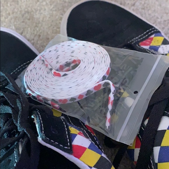 vans - Picture 7 of 8